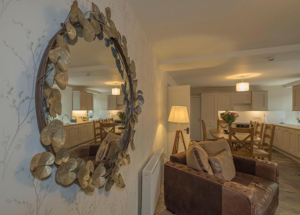 Branxholme Castle Villa Hawick Esterno foto
